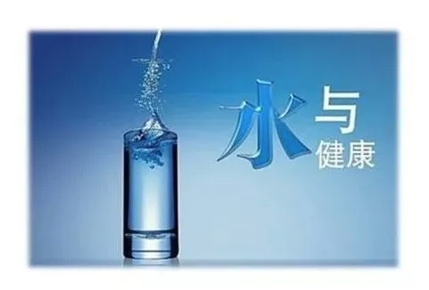 惊！每天喝的水竟藏着这些 “健康雷区”，您中招了吗？