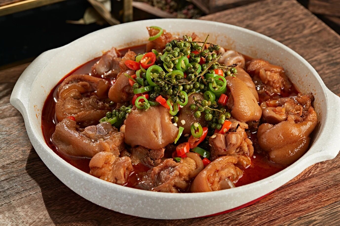 吃猪蹄可以补充胶原蛋白？你相信吗 | 健证方圆